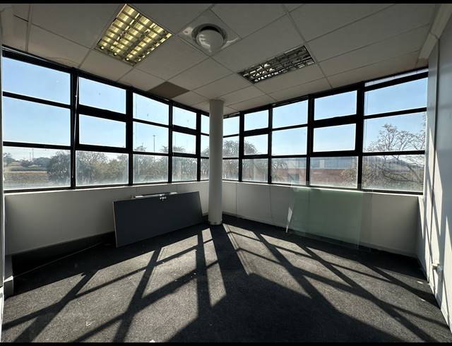 253.90M² OFFICE TO LET IN ECO PARK ESTATE